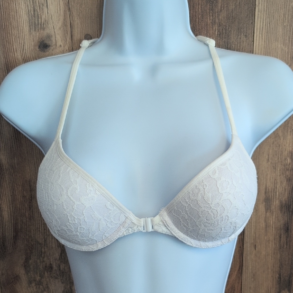 SO Ivory Lace Halter Front Clasp Padded Lift Bra 34A              -107A